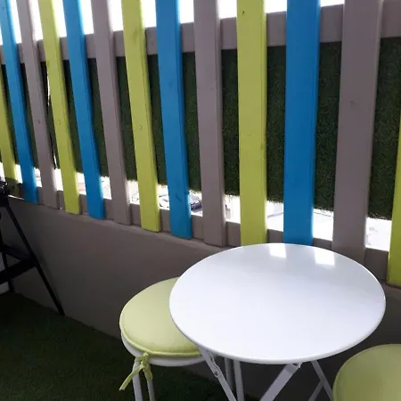 T2 Design Centre A Pied Apartment *